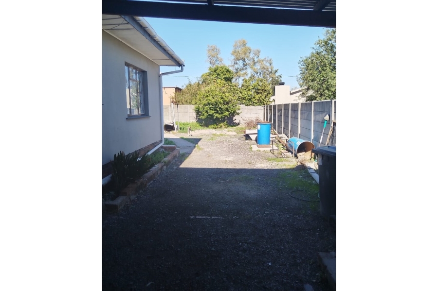 4 Bedroom Property for Sale in Newton Western Cape